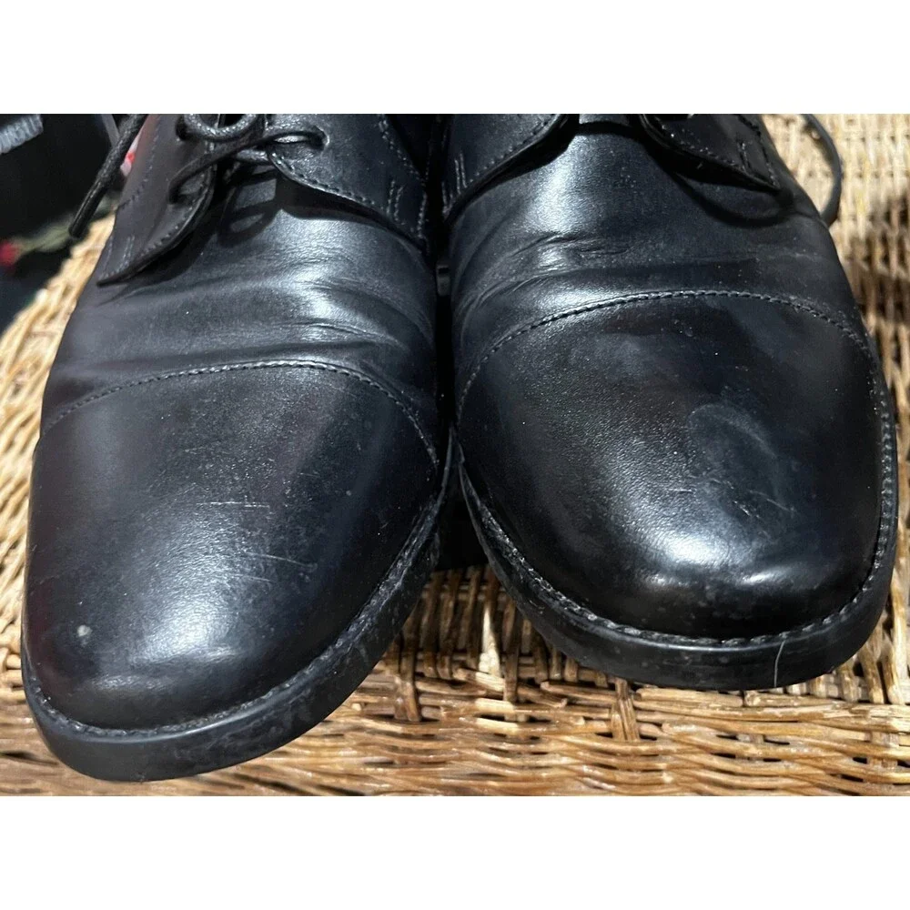 Florsheim Materra Cap Oxford, Size 9D
